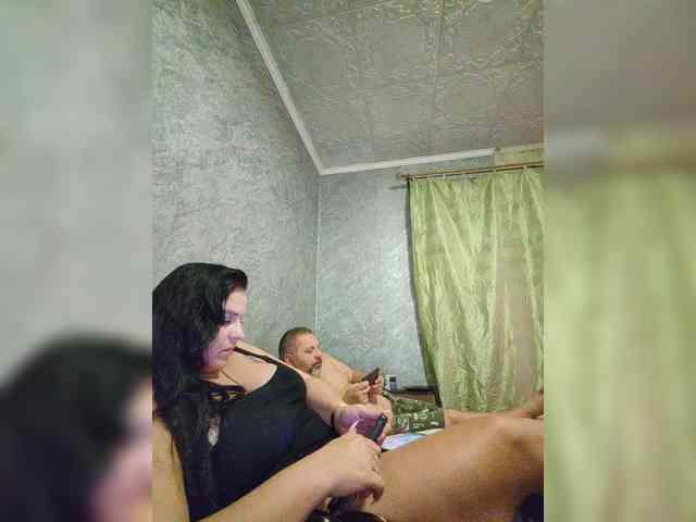 Cleopatra1990 webcam