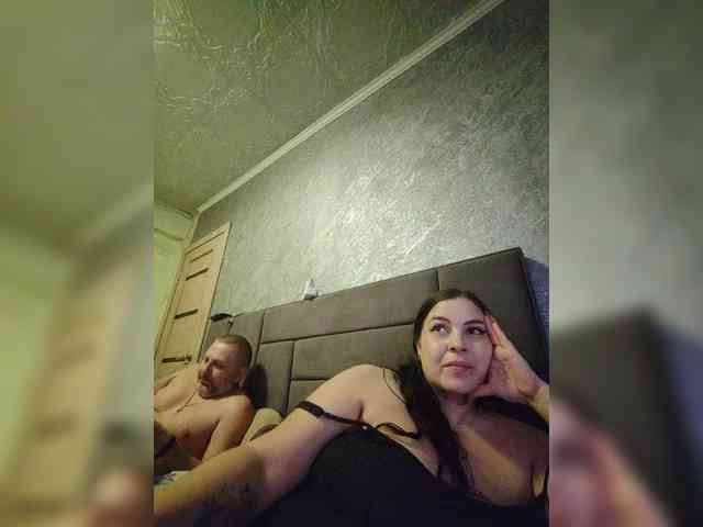 Cleopatra1990 webcam