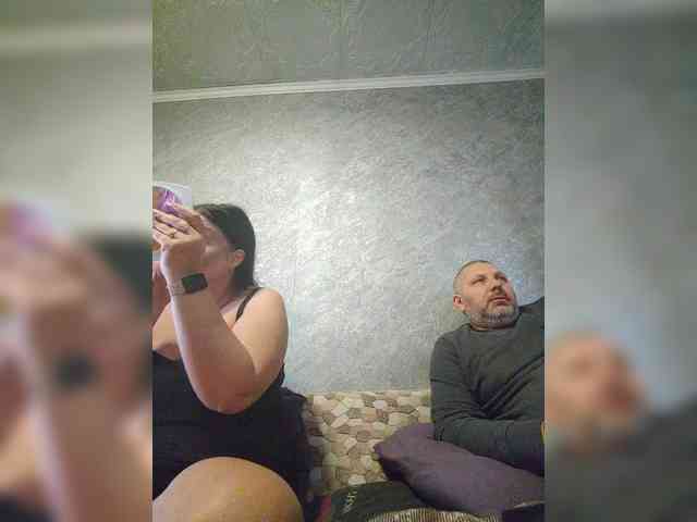 Cleopatra1990 webcam