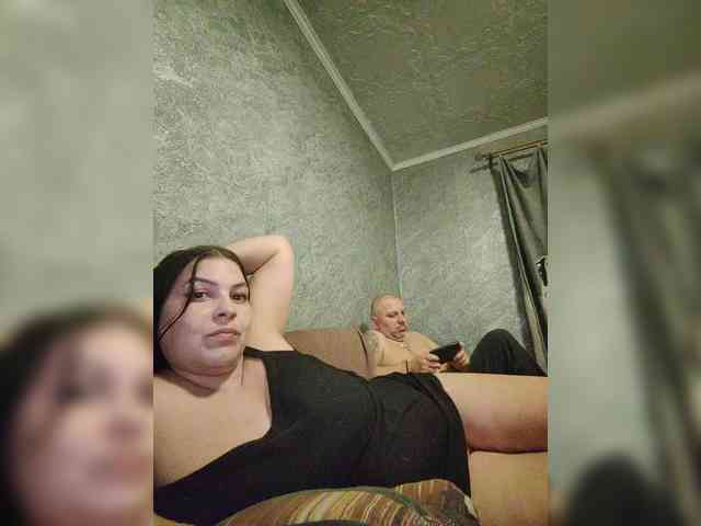 Cleopatra1990 webcam