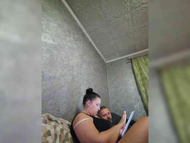 Cleopatra1990 webcam