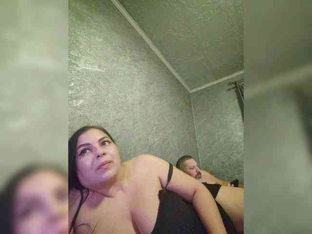 Cleopatra1990 webcam