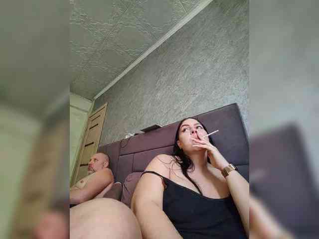 Cleopatra1990 webcam