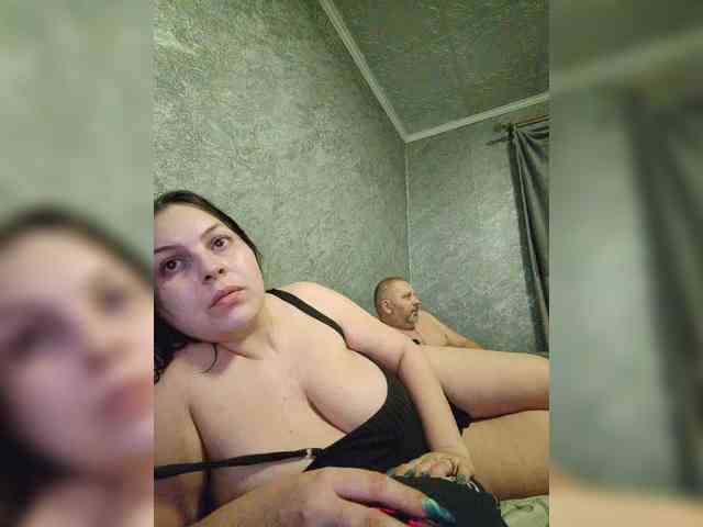 Cleopatra1990 webcam