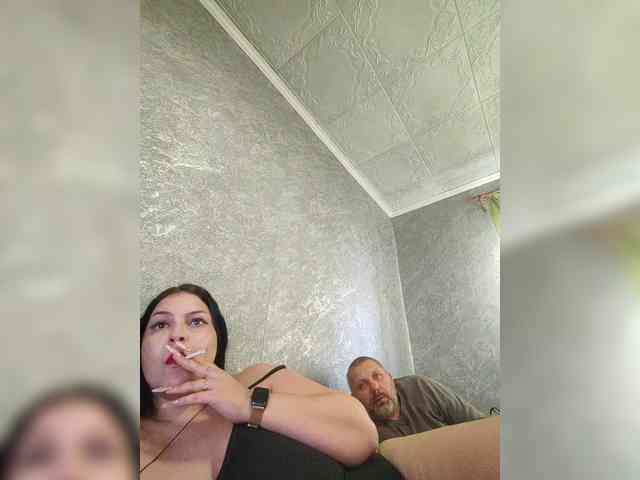 Cleopatra1990 webcam