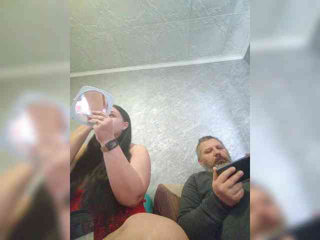 Cleopatra1990 webcam