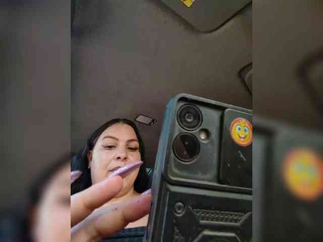 naked chat room Kissmabont