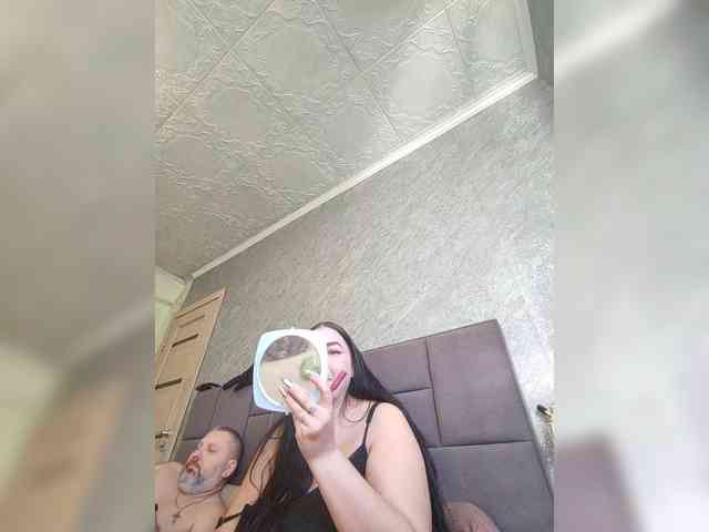 Cleopatra1990 webcam