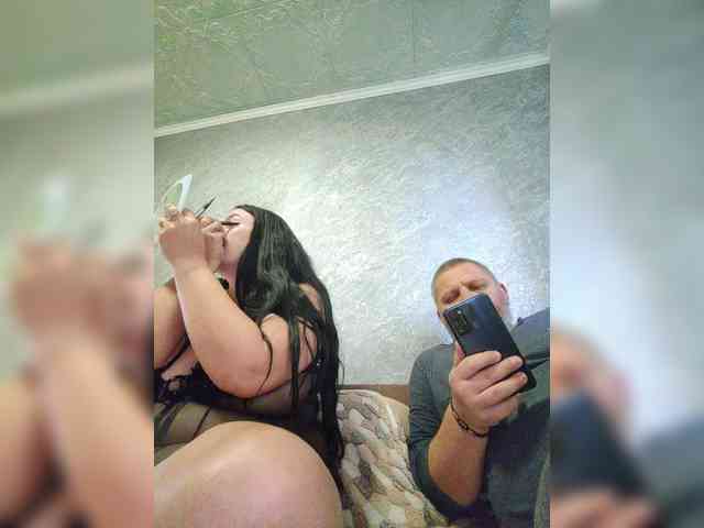 Cleopatra1990 webcam