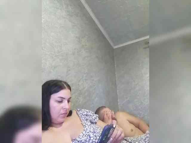 Cleopatra1990 webcam