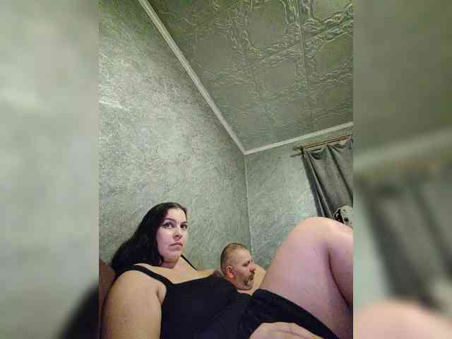 Cleopatra1990 webcam