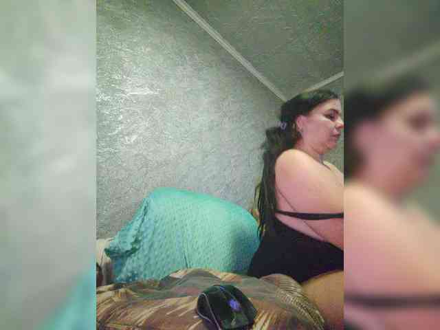 Cleopatra1990 webcam