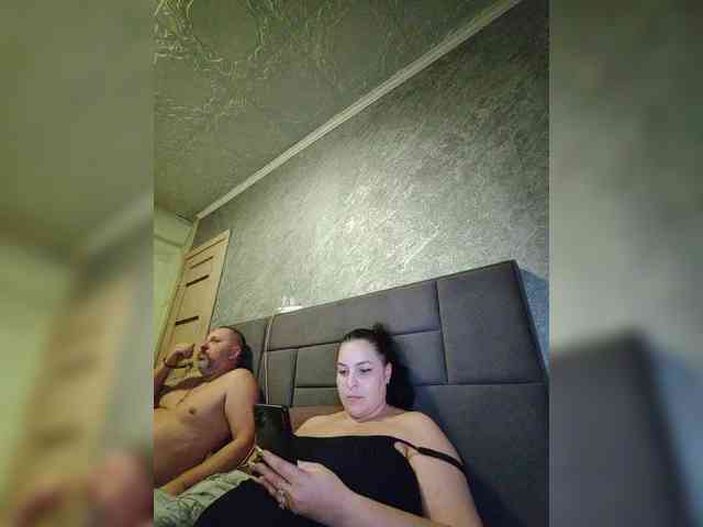 Cleopatra1990 webcam