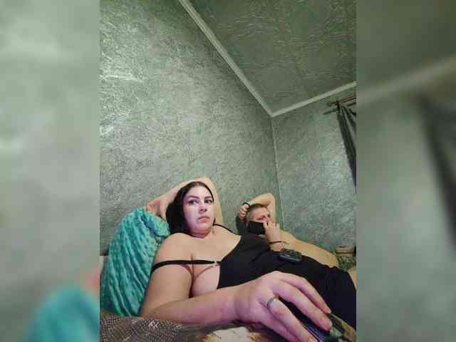 Cleopatra1990 webcam