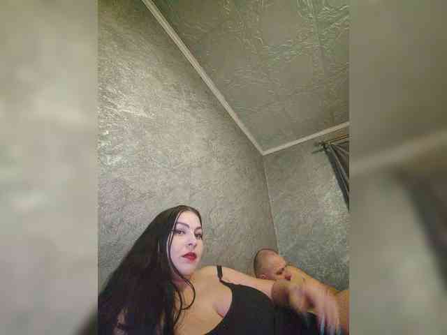 Cleopatra1990 webcam