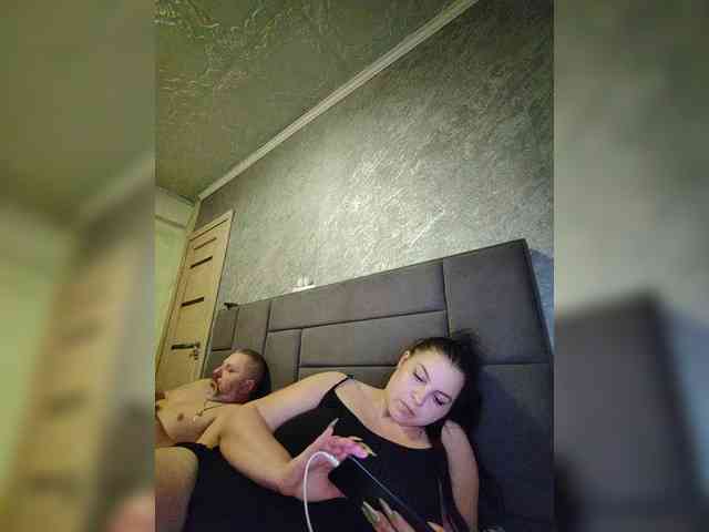 Cleopatra1990 webcam