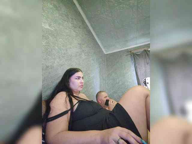 Cleopatra1990 webcam