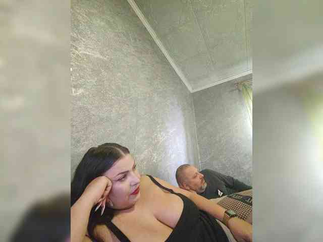 Cleopatra1990 webcam