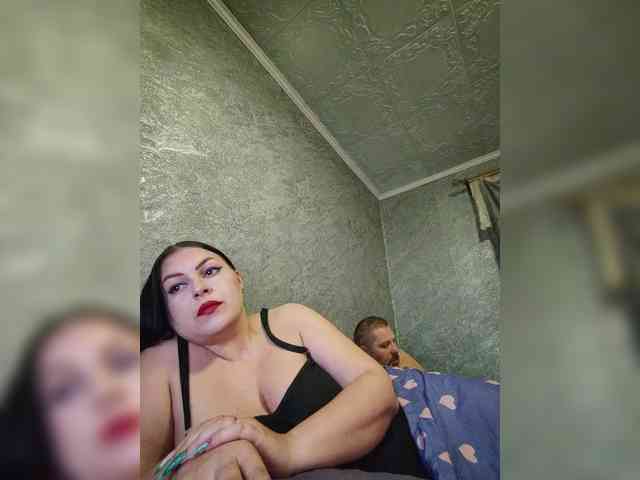 Cleopatra1990 webcam