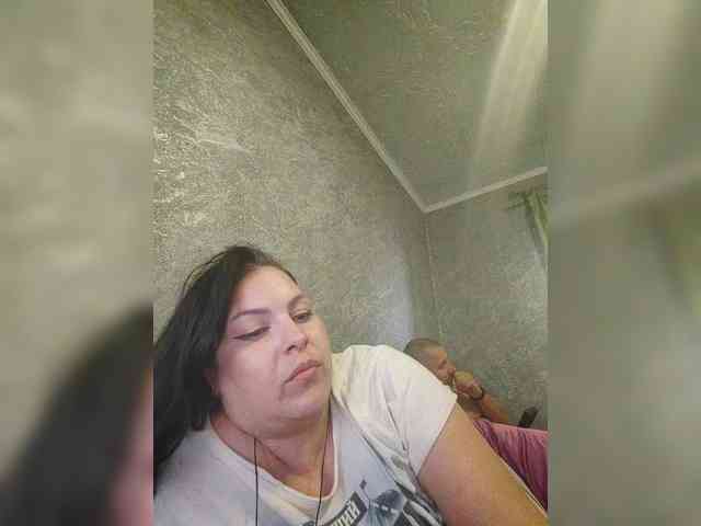 Cleopatra1990 webcam