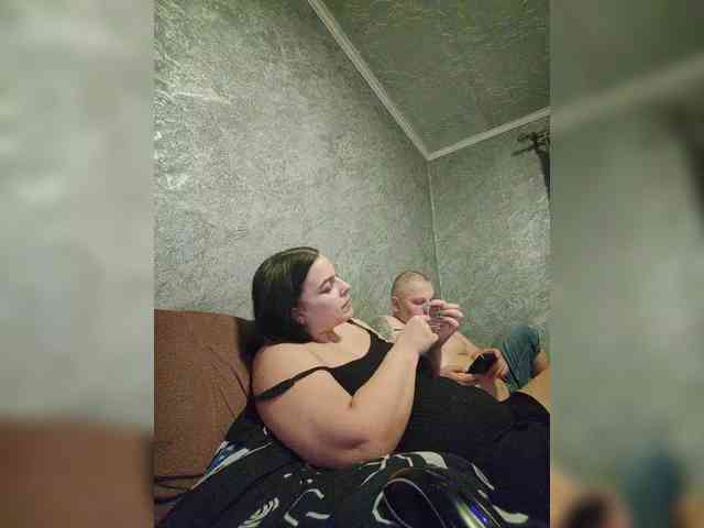 Cleopatra1990 webcam