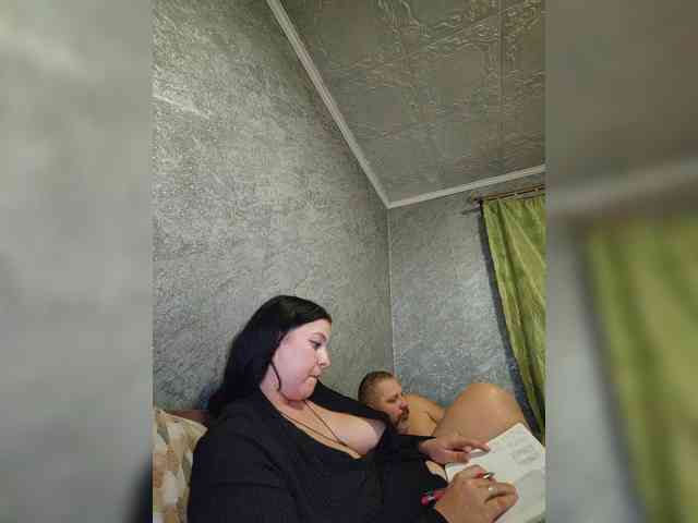 Cleopatra1990 webcam