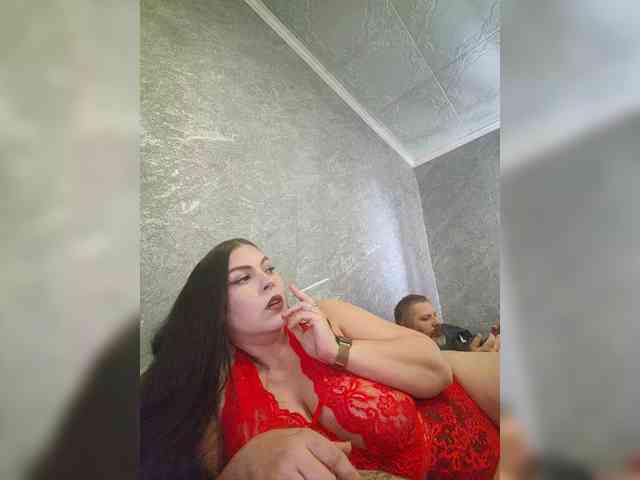 Cleopatra1990 webcam