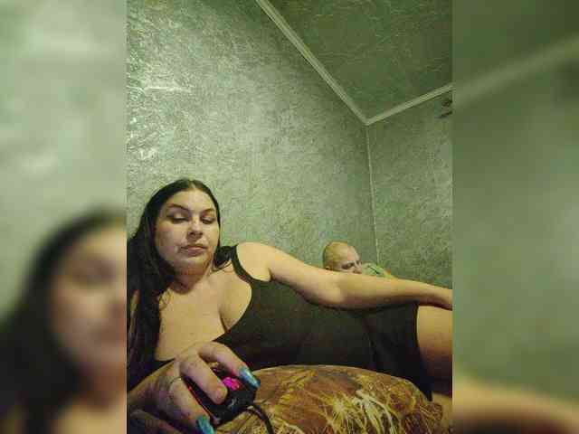 Cleopatra1990 webcam