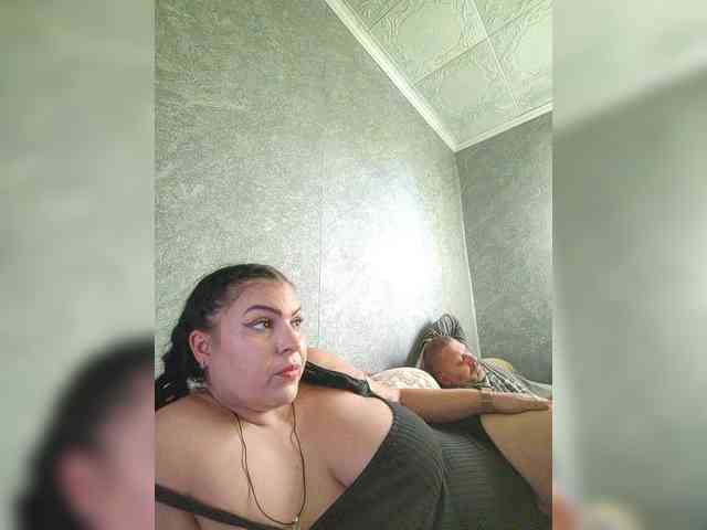 Cleopatra1990 webcam
