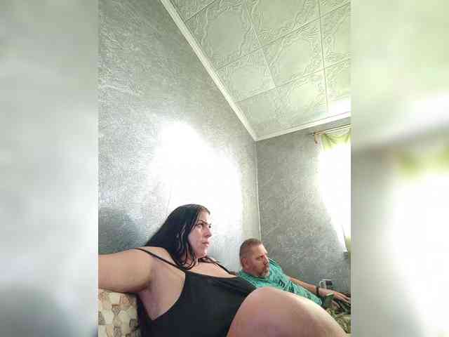 Cleopatra1990 webcam