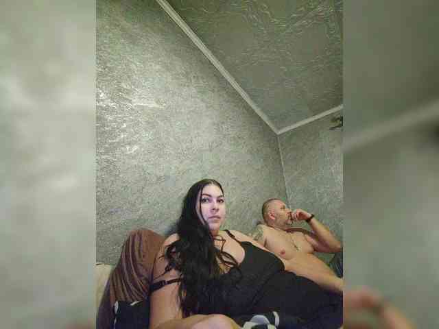 Cleopatra1990 webcam