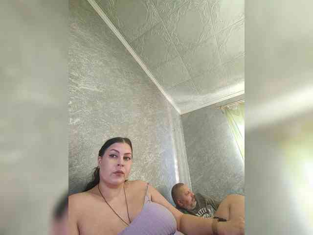 Cleopatra1990 webcam