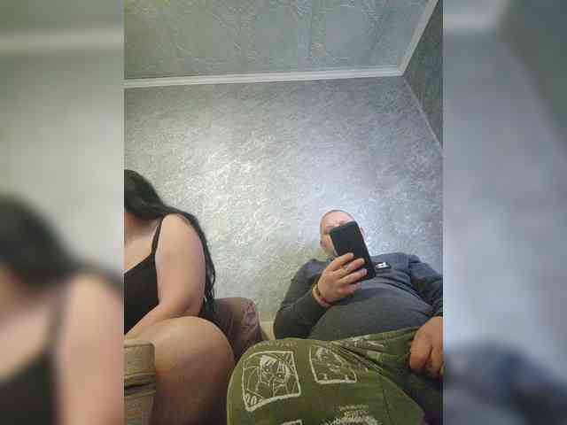 Cleopatra1990 webcam