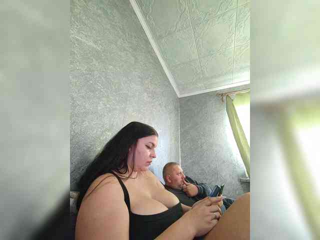 Cleopatra1990 webcam