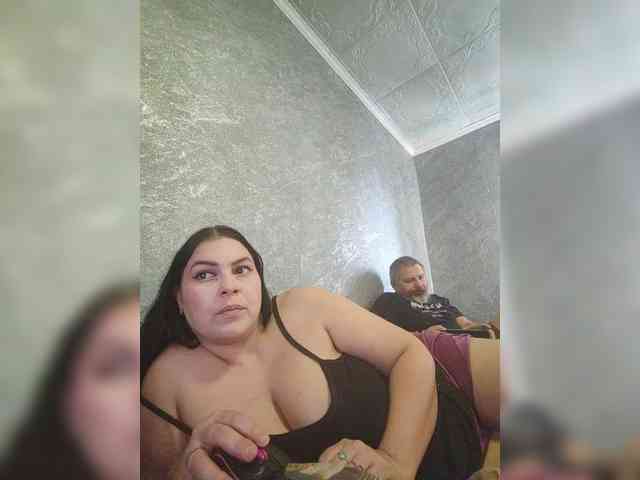 Cleopatra1990 webcam