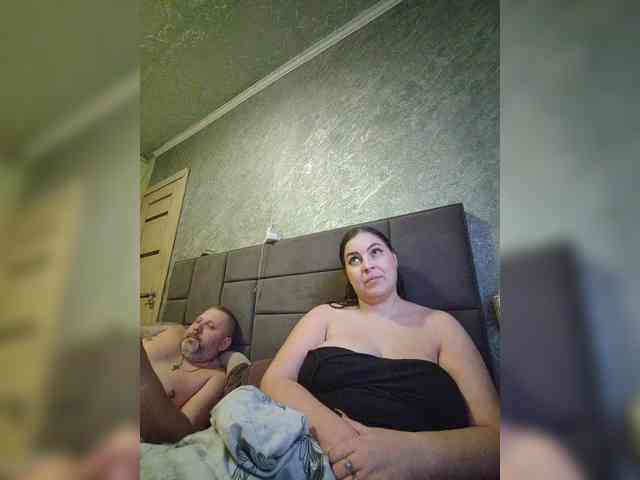 Cleopatra1990 webcam