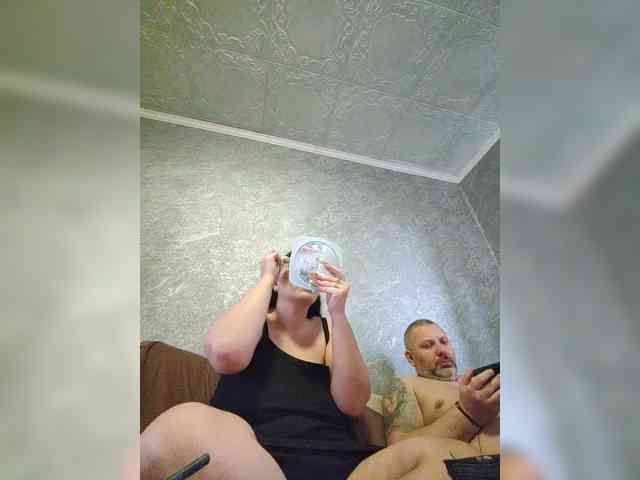 Cleopatra1990 webcam