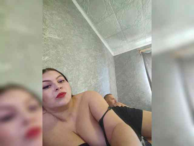 Cleopatra1990 webcam