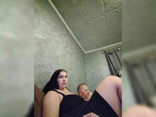 Cleopatra1990 webcam