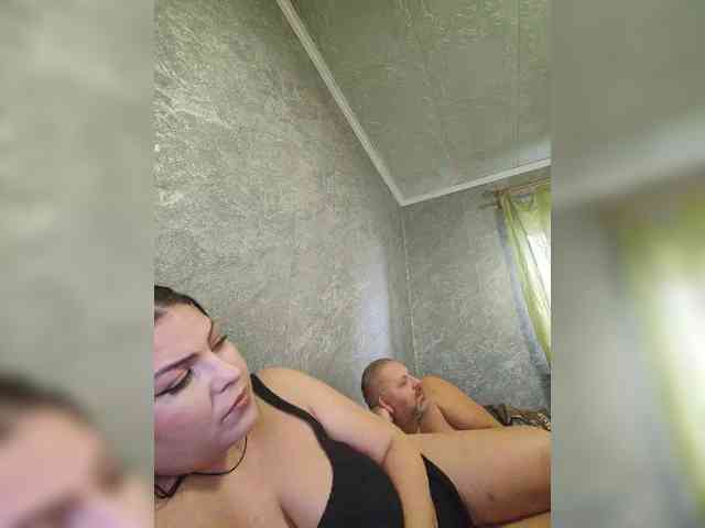 Cleopatra1990 webcam