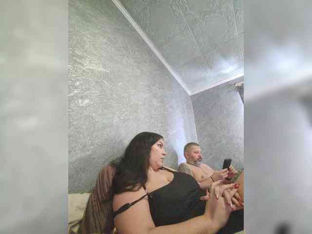 Cleopatra1990 webcam