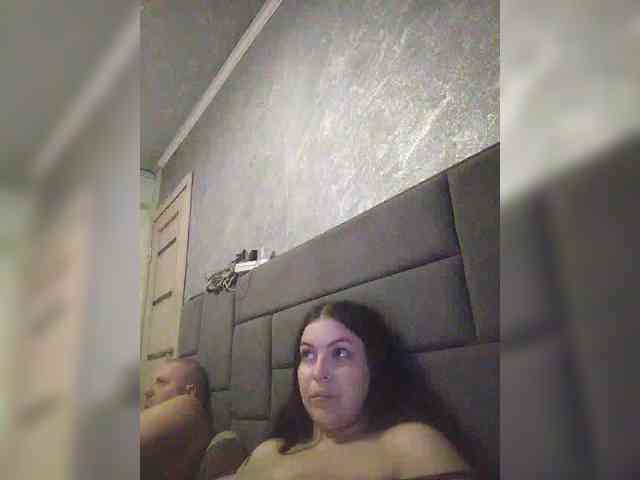 Cleopatra1990 webcam