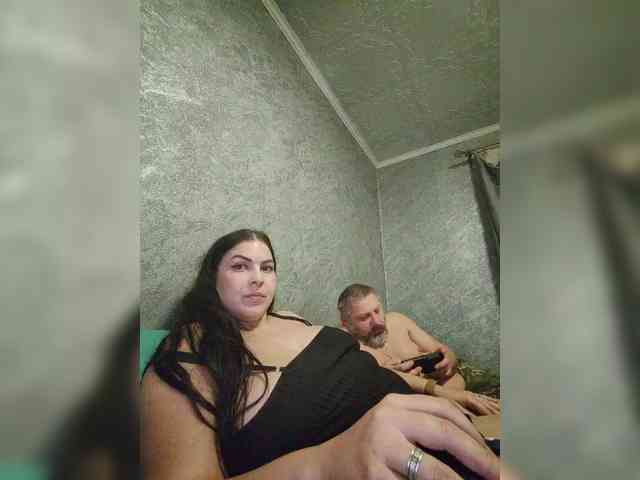 Cleopatra1990 webcam