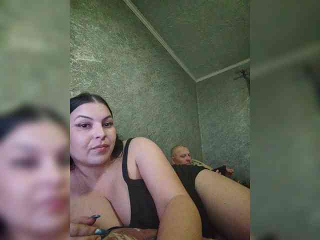 Cleopatra1990 webcam