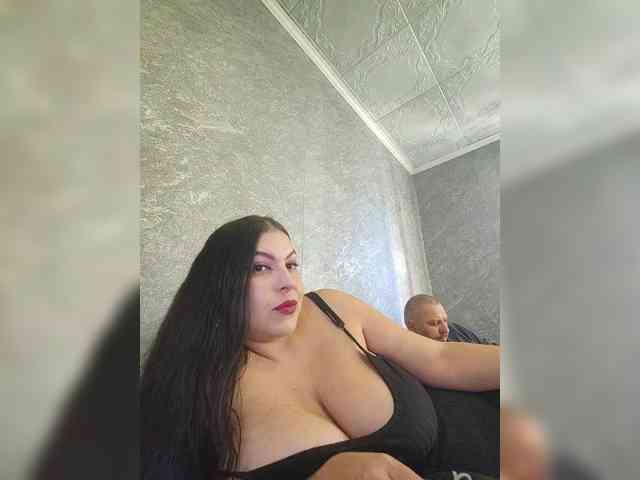 Cleopatra1990 webcam