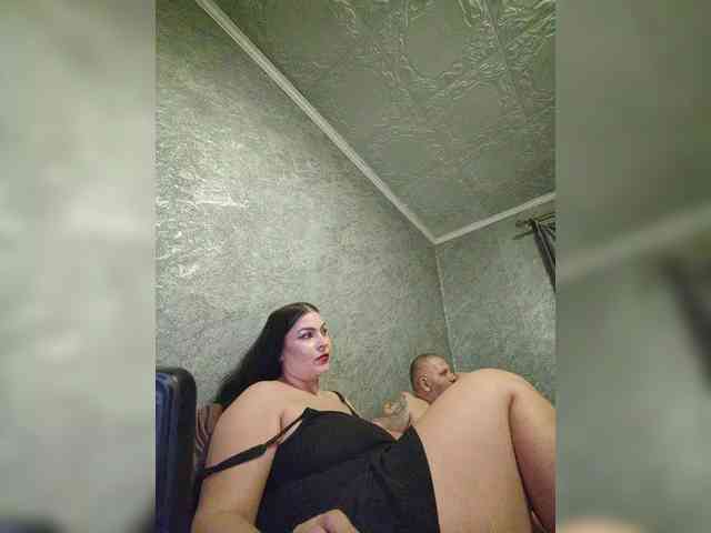 Cleopatra1990 webcam