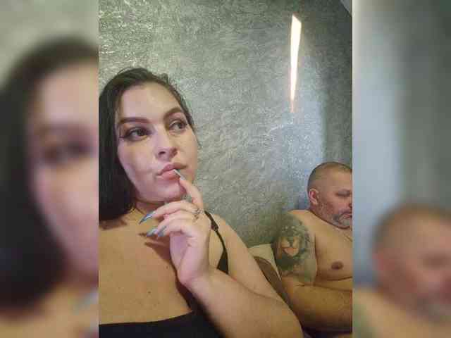 Cleopatra1990 webcam