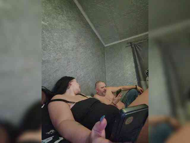 Cleopatra1990 webcam