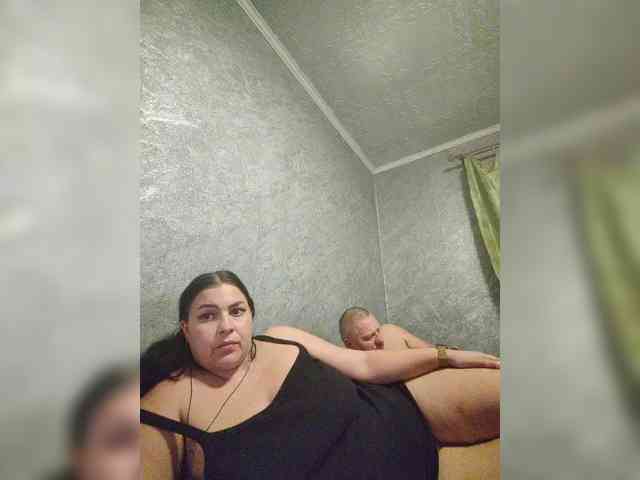 Cleopatra1990 webcam