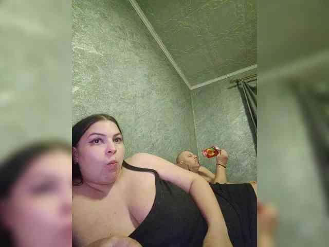 Cleopatra1990 webcam